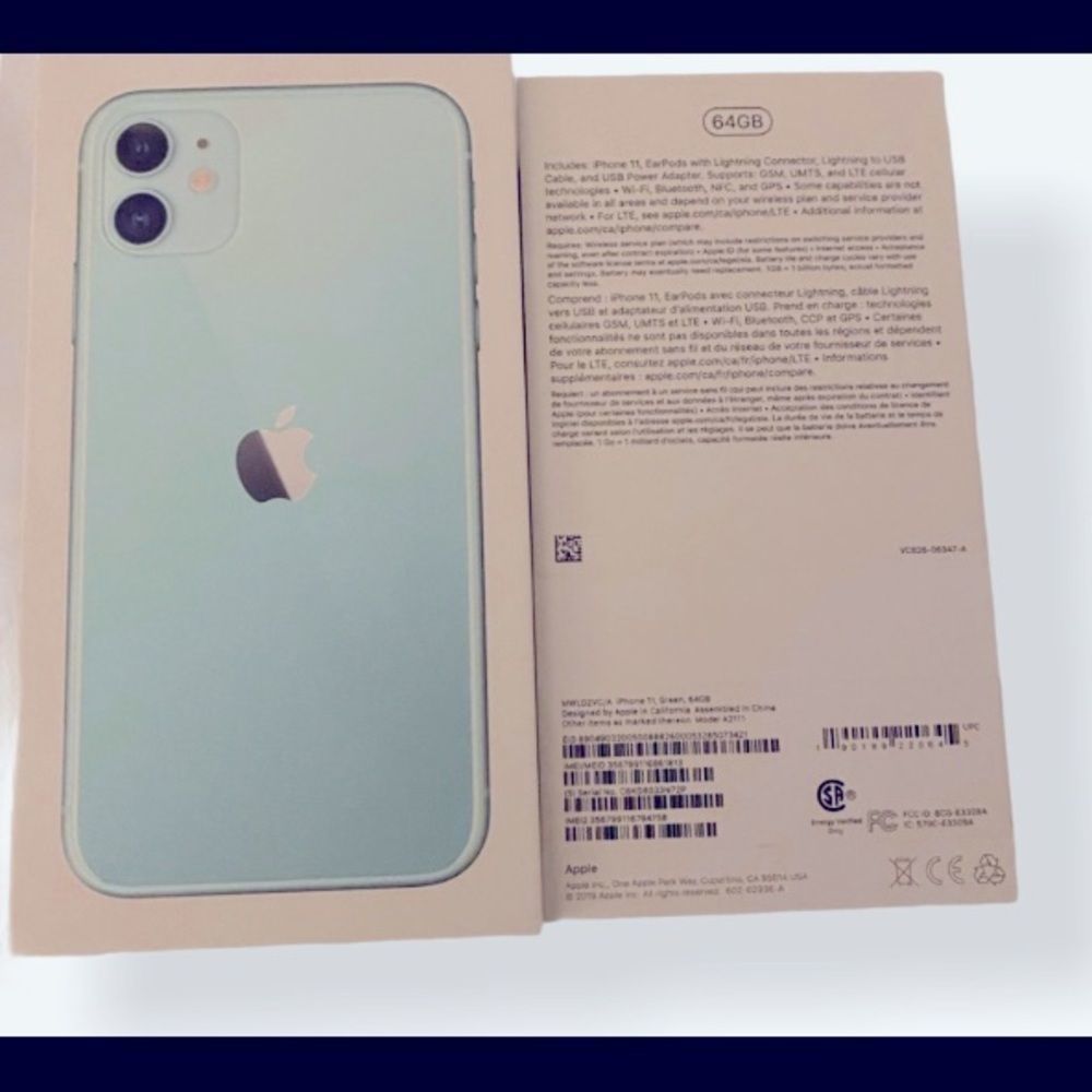 4 for $10 
⭐️Empty⭐️ Iphone 11 box w/FREE Apple sticker